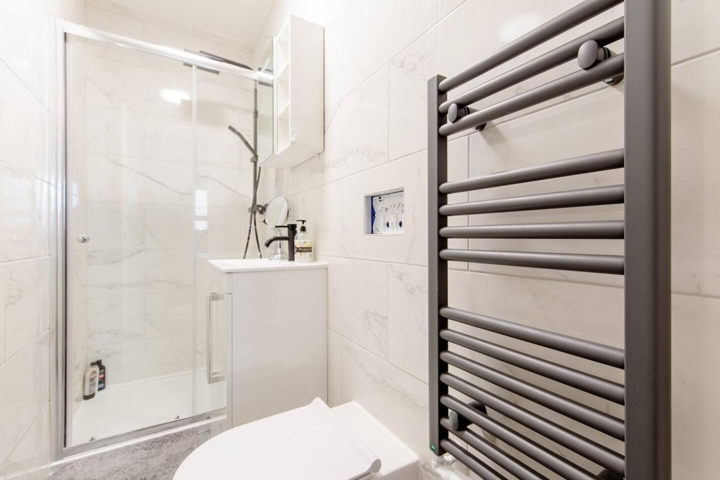 *Brand New 1 Bedroom Flat In Central London* ภายนอก รูปภาพ